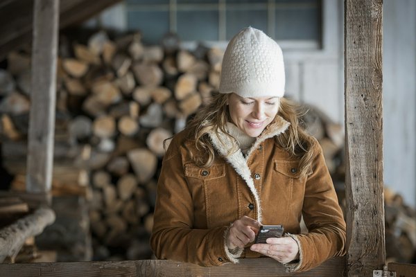 Comment choisir le manteau velours côtelé pour femme parfait pour votre style ?